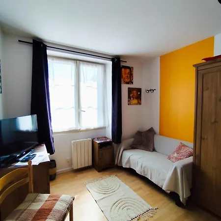 Meuble Cosy Tt Confort, Arrivee Autonome, Proche Cholet Et Puy Du F 公寓