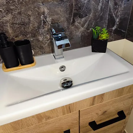 Meuble Cosy Tt Confort, Arrivee Autonome, Proche Cholet Et Puy Du F * Trémentines